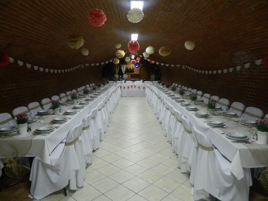 Hotel Familia Zamárdi Dış mekan fotoğraf
